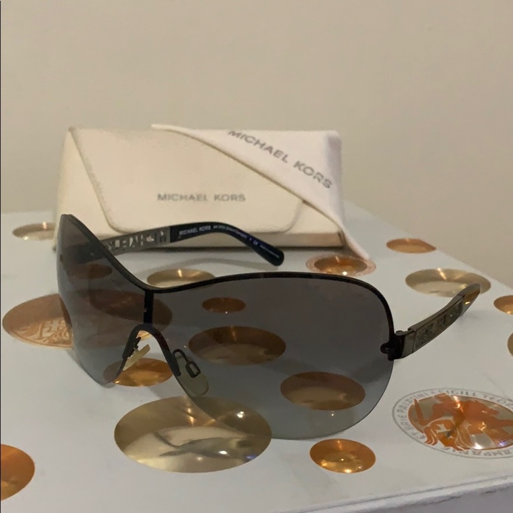 Sunglasses Michael Kors